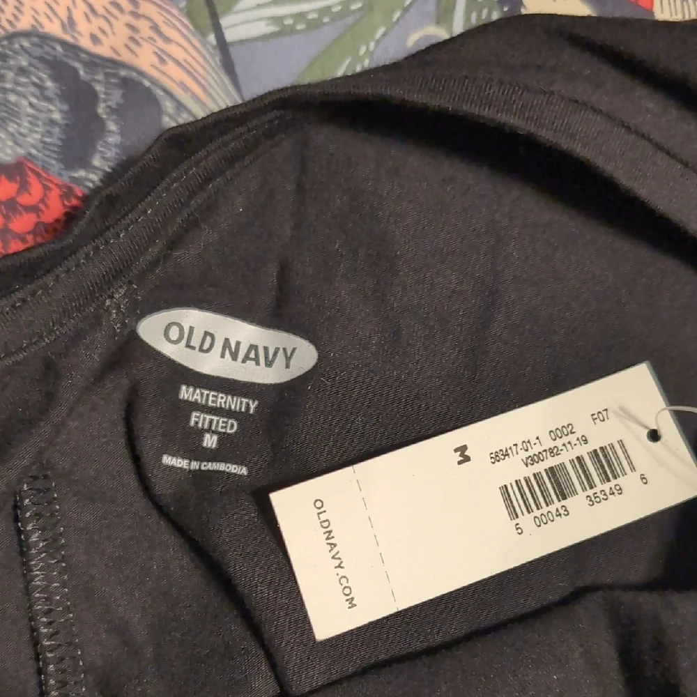 Old Navy Maternity Twist-Front Jersey Bodycon Sleeveless Dress Size Medium - Picture 2 of 6